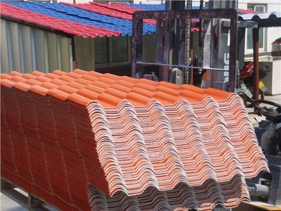 細說新型建材 環(huán)保秸稈屋面瓦，建筑材料的綠色革新